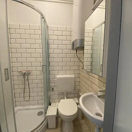 Ihome Apartman 8.0 * Pecs